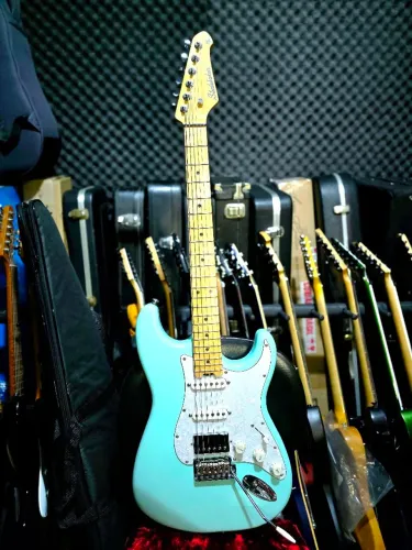 guitarra studebaker stratocaster hss surf green /ñ Gibson epiphone prs fender esp<br>guisq
