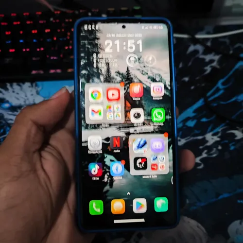 Vendo redmi note 10 pro 128gb com carregador turbo 120w, 850$