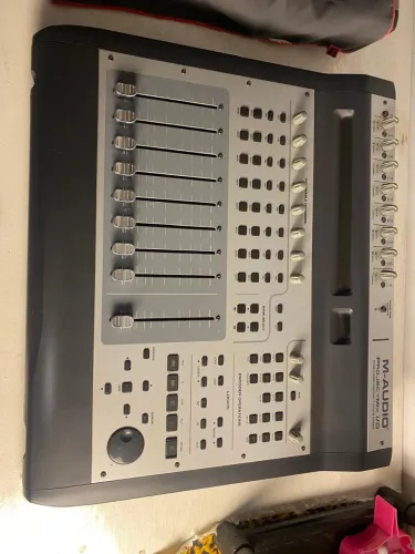 Interface M-Audio Project Mix