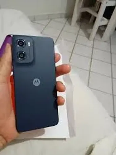 Moto g05 256gb novinho 2 meses de uso carregador original único dono 400 reais