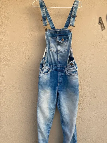 Macacão jeans 