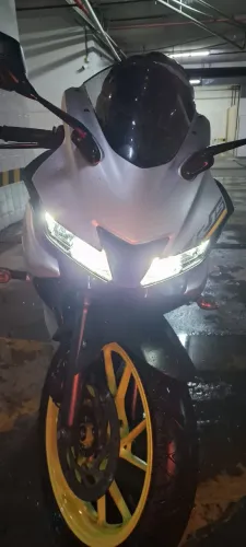 Vendo uma yamaha yfz-r15. 155 cilindradas, anda igual fazer 250.