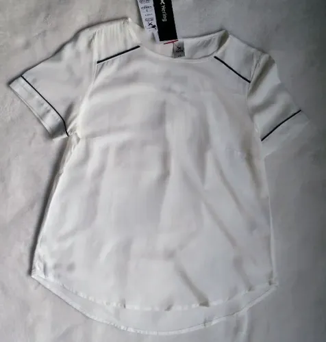 Blusa de viscose HERING (NOVA)