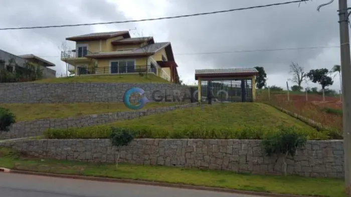 Casa Condomínio em Jacareí