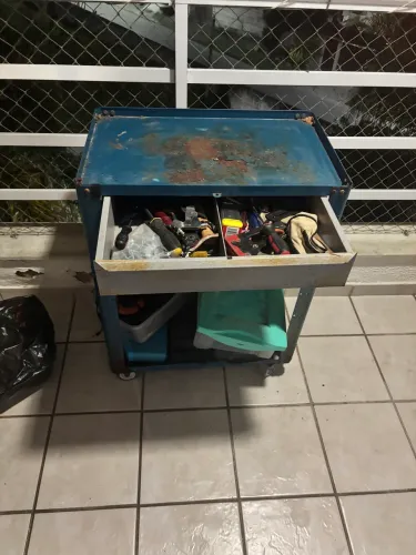 Carrinho de ferramenta