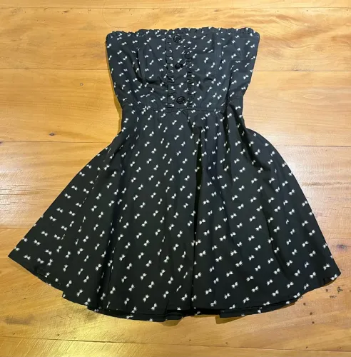 vestido preto tomara que caia lacinhos fatal frame doll coquette babados