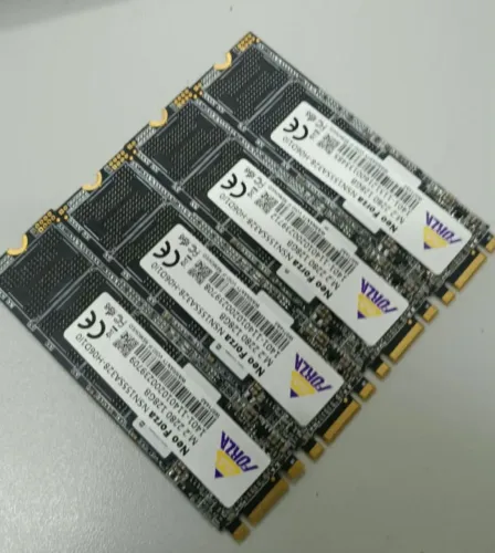Conjunto de SSD m.2 Sata III 128gb (4 unidades) 
