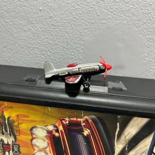 Hot Wheels Mad Propz - Avião (2007)