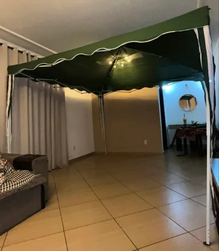Vendo Tenda Articulada (Praia, acampamento)