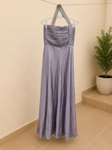 Vestido de festa em seda