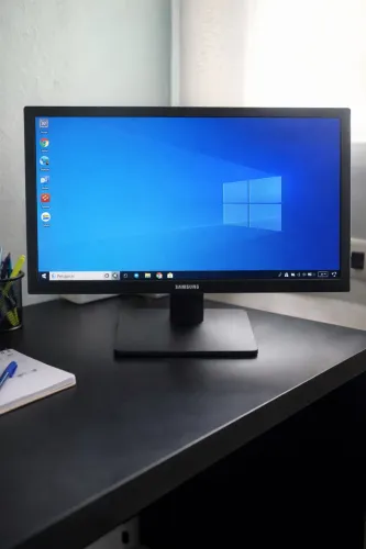 Monitor Samsung 22 Poleg - LED Full HD HDMI - Excelente Estado