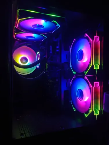 COMPUTADOR GAMER.