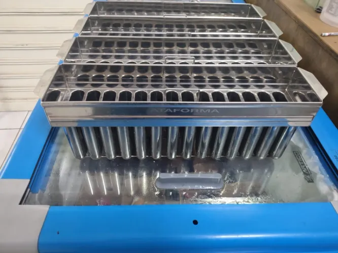 Mini fábrica completa de picolés e sorvete