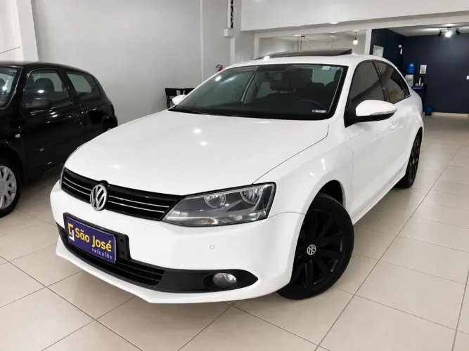 Volkswagen Jetta Comfortline 2.0 T.flex 8V 4P Tipt. 2013