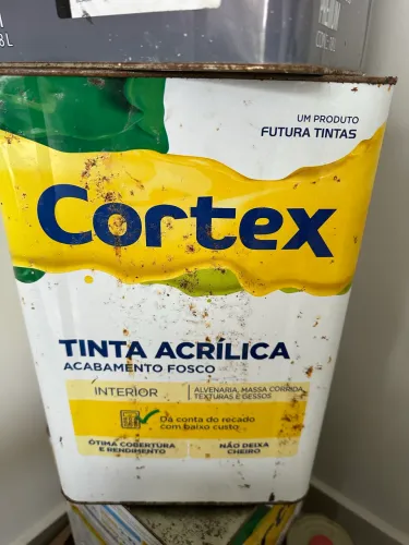 Tinta acrílica areia