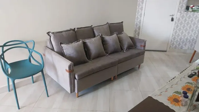 Sofá 2.00x 0.90 novíssimo