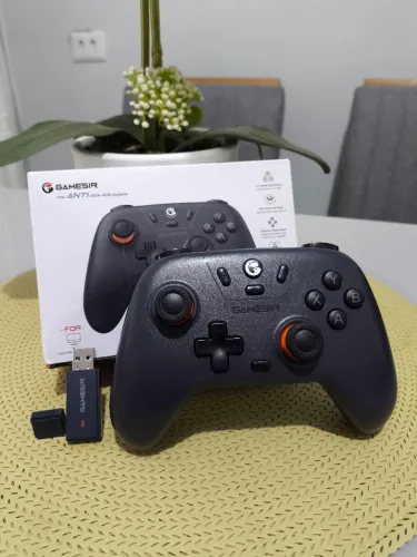 Controle Gamesir T4 Nova Lite - Sem fio bluetooth - hall effect - NOVO!!
