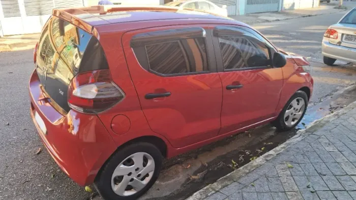 Fiat Mobi Like 1.0 Fire Flex 5P. 2019