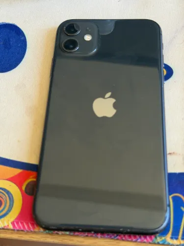 iPhone 11 64GB