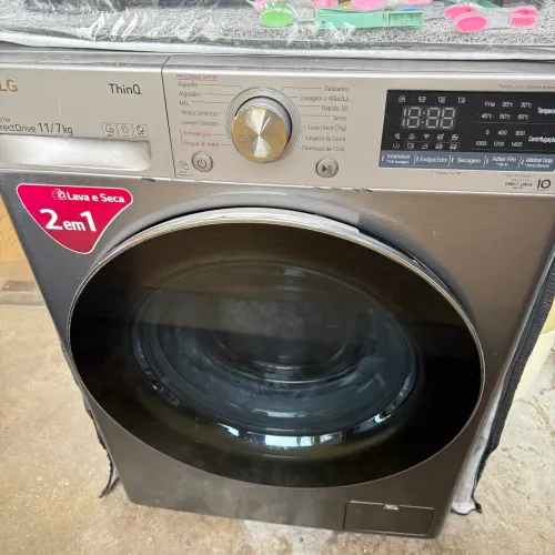 Lava e Seca Smart LG 11kg Aço escovado AIDD Motor inverter 127V - EXCELENTE ESTADO