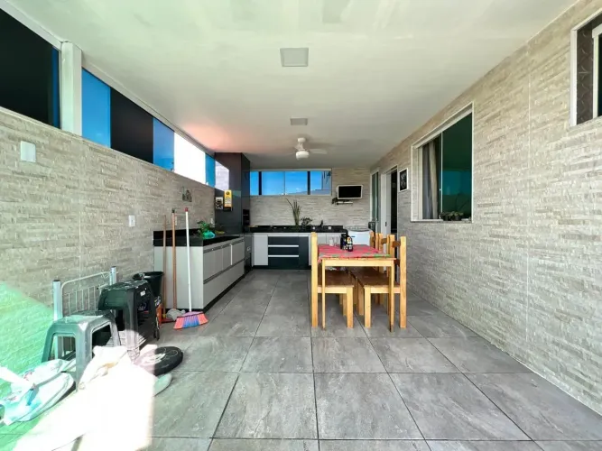 Apartamento com 3 quartos sendo 1 suíte 2 banheiros 2 vagas