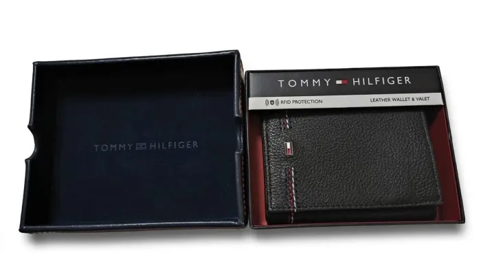 Carteira masculina couro importada EUA Tommy Hilfiger nova