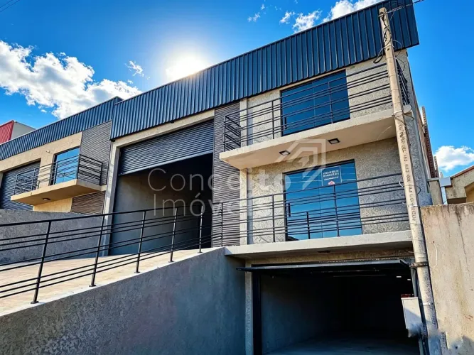 Barracão Com 450 M² - Colônia Dona Luíza