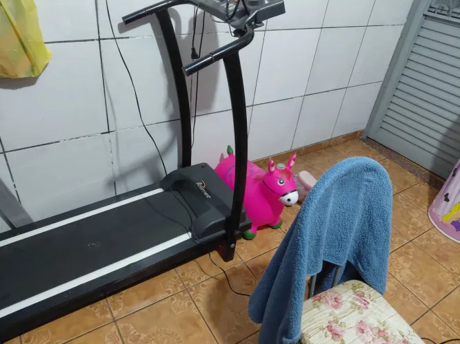 Vendo esteira elétrica