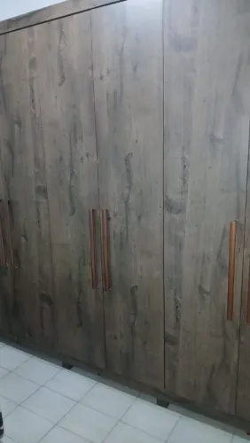 Guarda roupa (roupeiro)