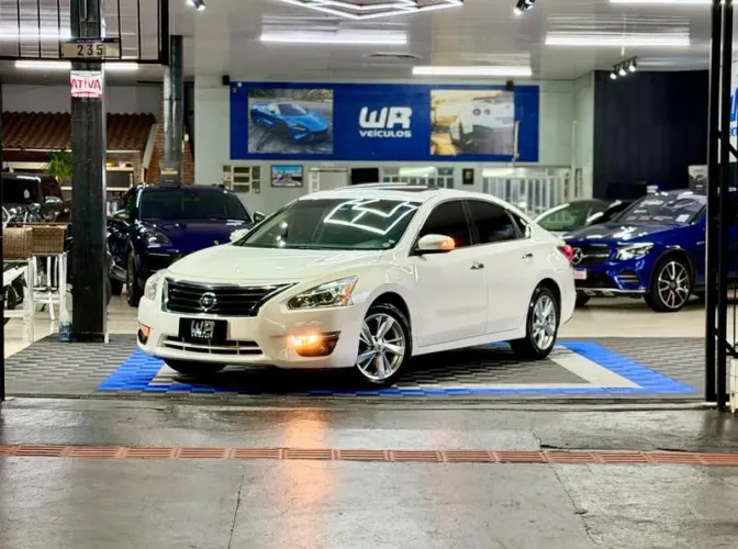 Nissan Altima SL 2.5 16V 4P Aut. 2014