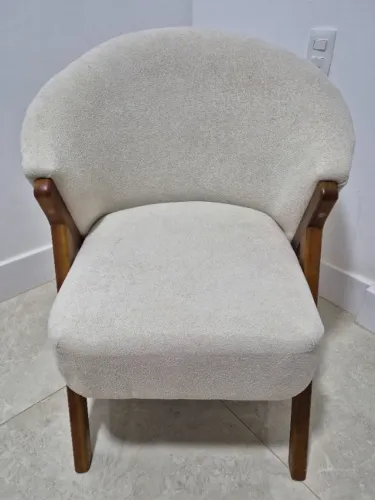 Maravilhosa POLTRONA BOUCLÊ