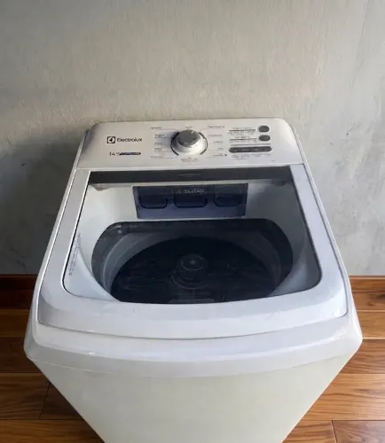 Maquina de Lavar 14KG Electrolux