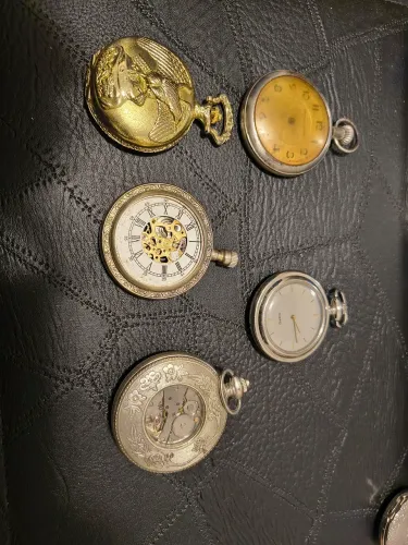 Relógios de bolso antigos