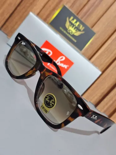 Óculos de sol RB Wayfarer Turtle 