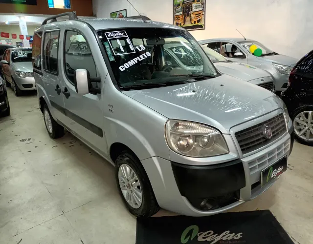 Fiat Doblo HLX 1.8 MPI Flex 5P 2011