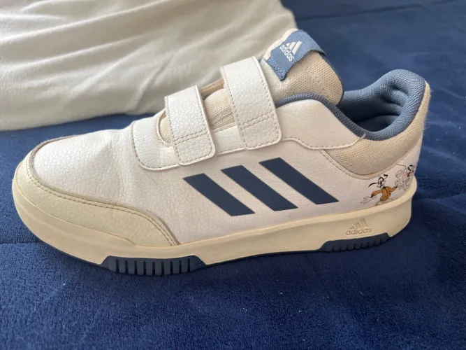 Tênis adidas Disney  mickey original 