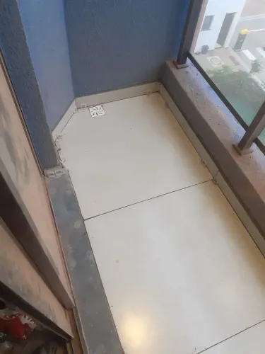 Colocação  de piso, pedreiro 
