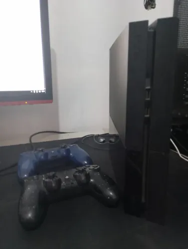 PS4 FAT 2 MANETES 400gb