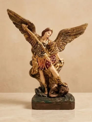 São Miguel Arcanjo imagem sacra católica 