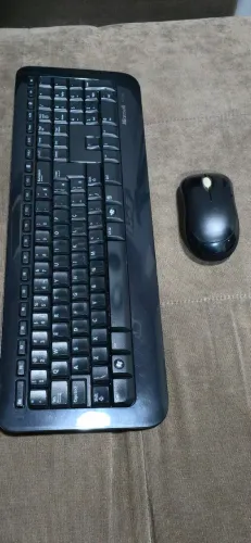 Kit teclado e mouse sem fio Microsoft