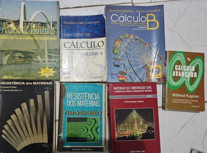 Livros de cálculo, Vetores e Engenharia