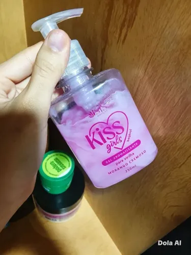 Gel Aromatizante Kiss Girls Morango Cremoso 250ml