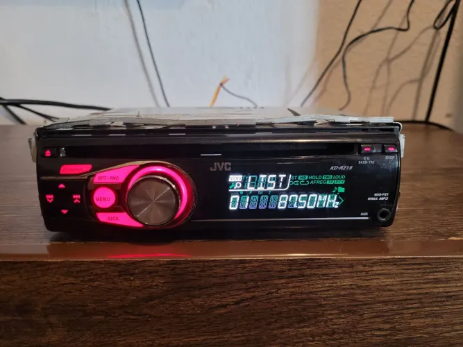 CD Player JVC Semi Novo
