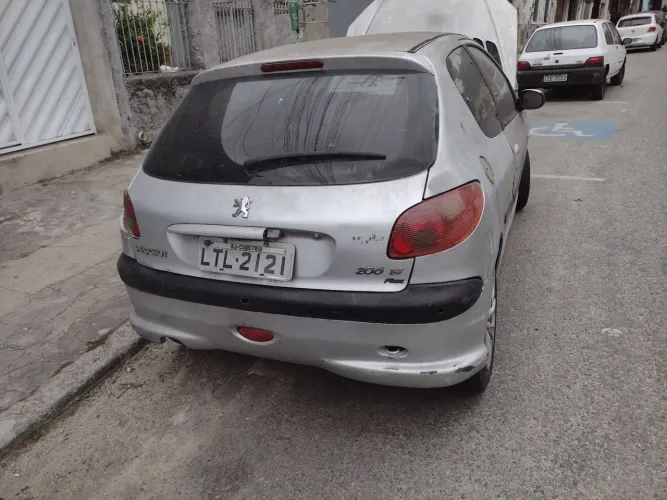 Peugeot 206 Presence 1.4/ 1.4 Flex 8V 3P 2008