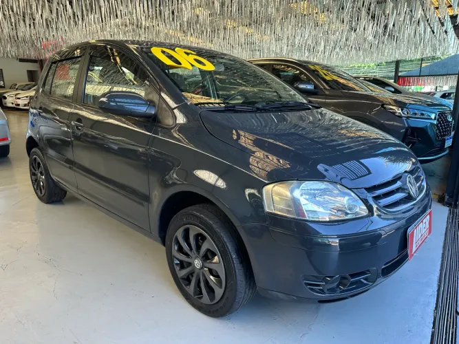 Volkswagen Fox Plus 1.6mi/ 1.6mi Total Flex 8V 4P 2006