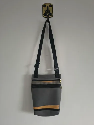 Bolsa Transversal Cinza