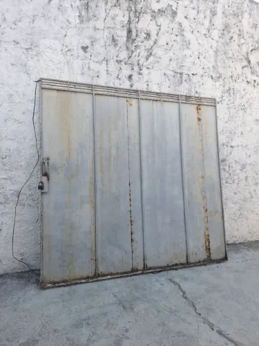 Vendo esses portões