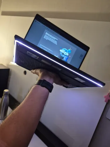 Asus Rog Strix G16