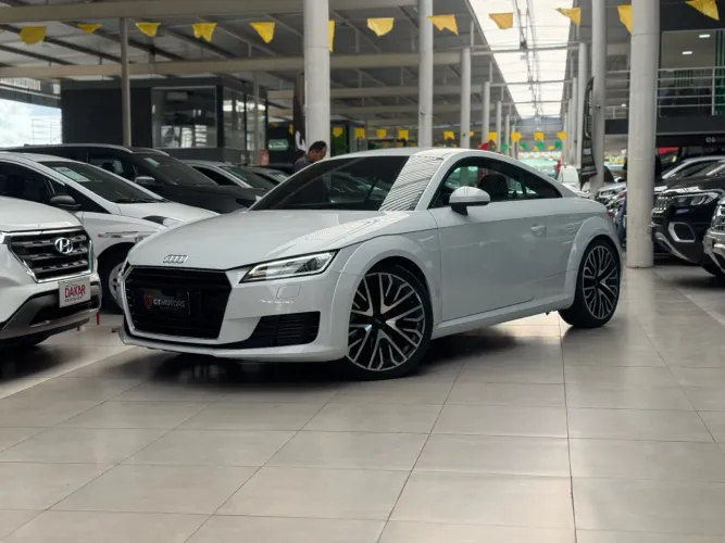 Audi TT 2.0 16V TFSI S-tronic 2015