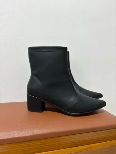 Bota nova